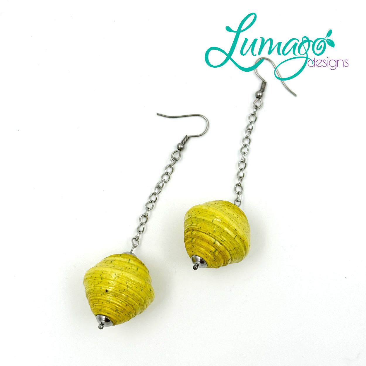 Lumago Designs, Ethical Jewellery, Sustainable, Single bead, chain, recycled, recycling paper, paper beads, craftsmanship, Filipino woman, art, artist, jewellery, earrings, bracelet, bead